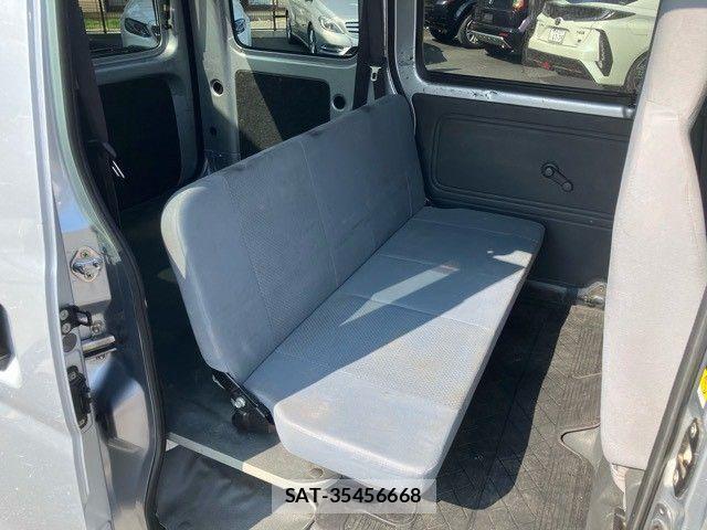 Daihatsu HIJET CARGO 2015-10 8207821-13