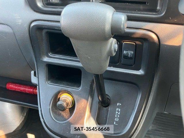 Daihatsu HIJET CARGO 2015-10 8207821-19