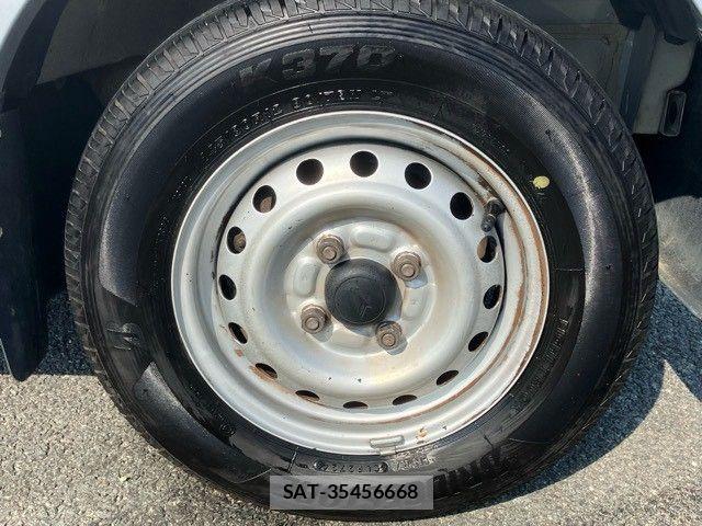 Daihatsu HIJET CARGO 2015-10 8207821-25