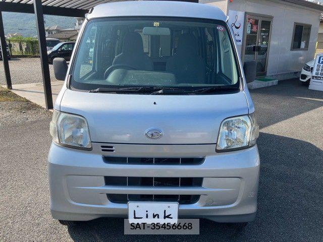 Daihatsu HIJET CARGO 2015-10 8207821-2