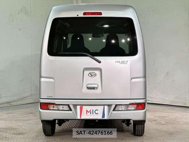 Daihatsu HIJET CARGO 2019-07 8207815-6