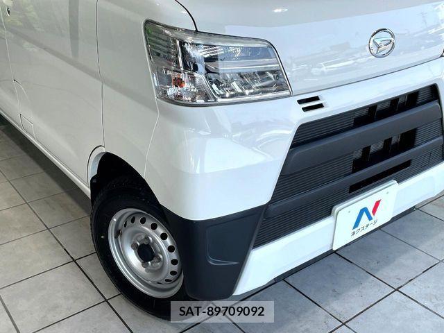 Daihatsu HIJET CARGO 2020-06 8207811-11