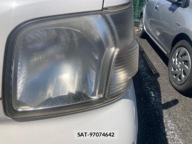 Daihatsu HIJET CARGO 2012-04 8207822-2