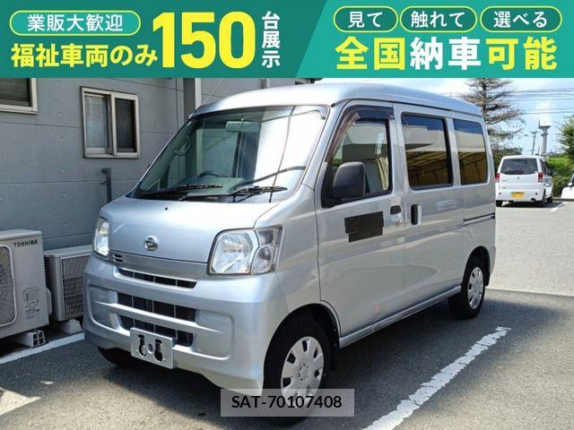 Daihatsu HIJET CARGO 2016-06 8207813-1