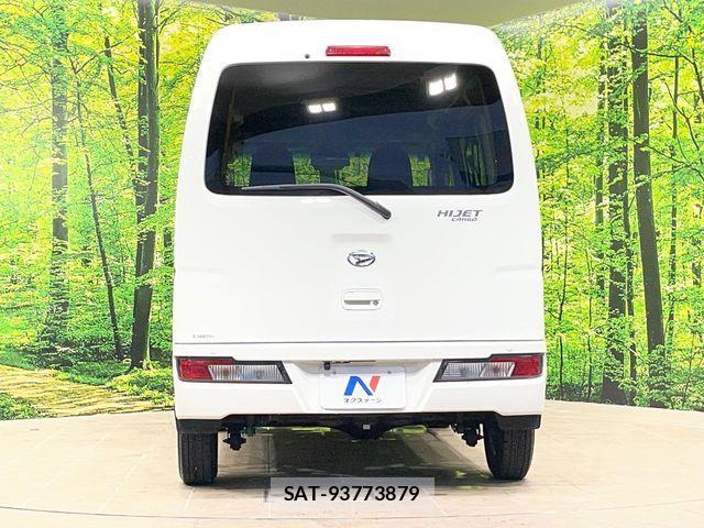 Daihatsu HIJET CARGO 2021-10 8207812-14