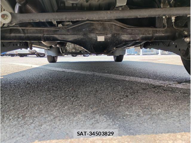 Daihatsu HIJET CARGO 2020-04 8207818-19