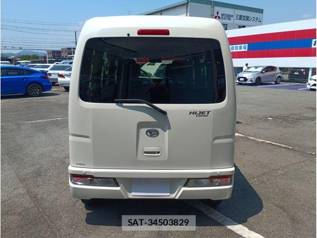 Daihatsu HIJET CARGO 2020-04 8207818-5