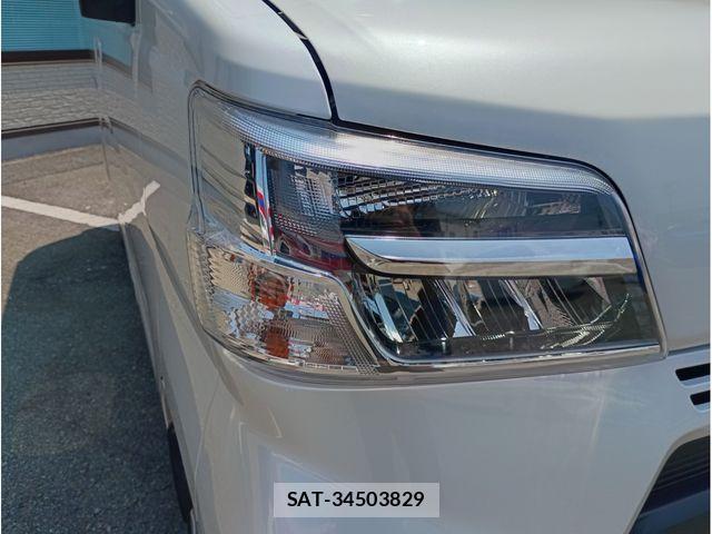 Daihatsu HIJET CARGO 2020-04 8207818-8