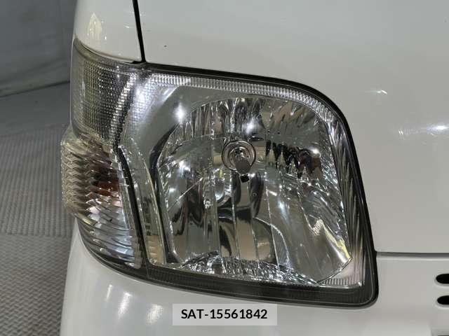 Daihatsu HIJET CARGO 2017-03 8207817-19