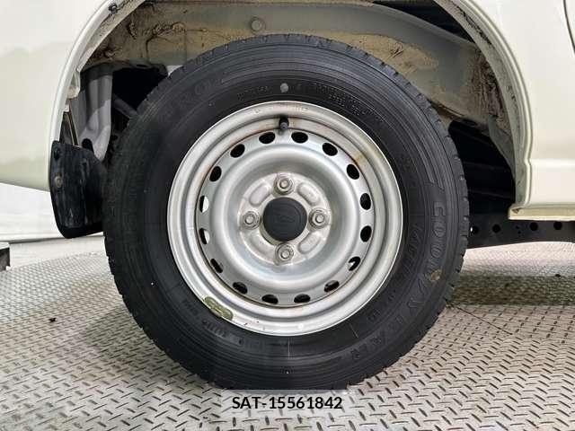 Daihatsu HIJET CARGO 2017-03 8207817-21