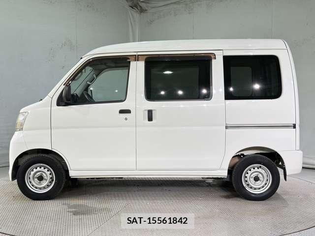 Daihatsu HIJET CARGO 2017-03 8207817-7