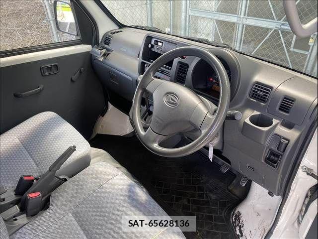 Daihatsu HIJET CARGO 2014-04 8207820-10