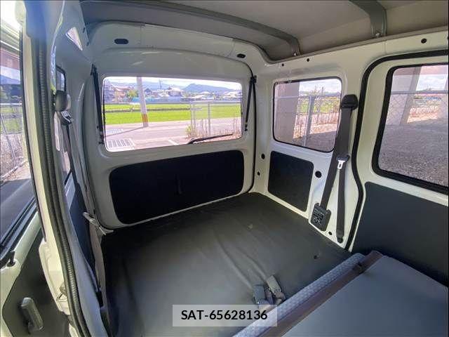 Daihatsu HIJET CARGO 2014-04 8207820-17