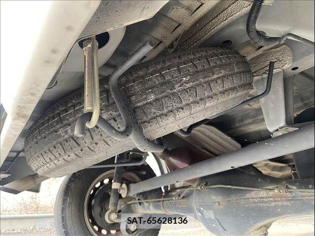 Daihatsu HIJET CARGO 2014-04 8207820-6