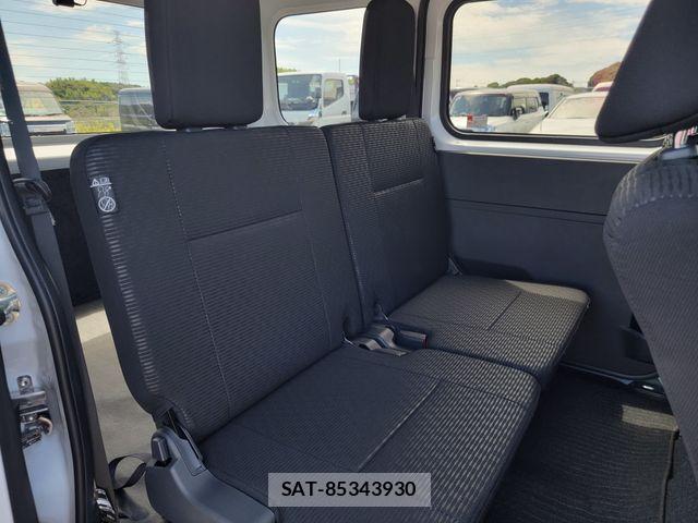 Daihatsu HIJET CARGO 2025-12 8207809-21