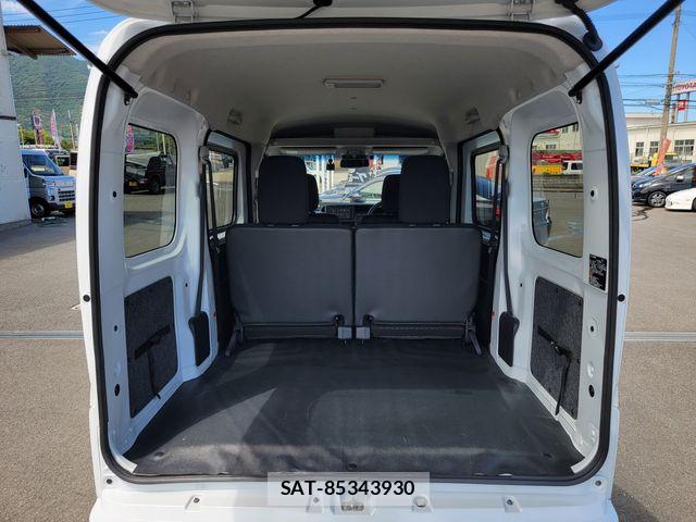 Daihatsu HIJET CARGO 2025-12 8207809-23