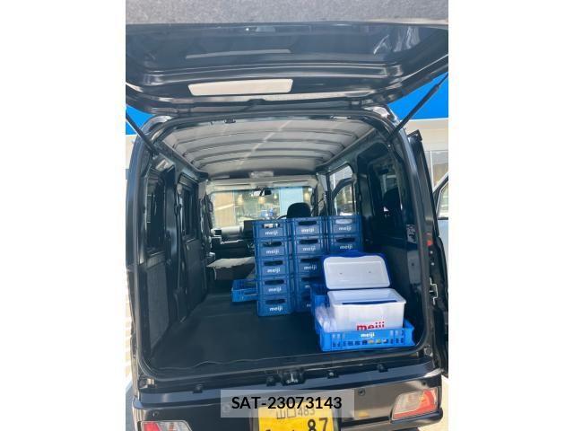 Daihatsu HIJET CARGO 2023-03 8230286-10