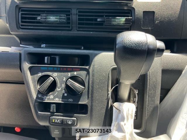 Daihatsu HIJET CARGO 2023-03 8230286-19