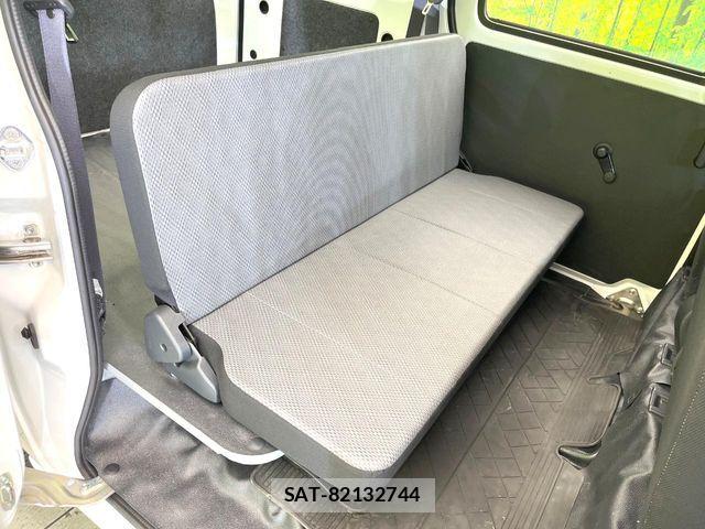 Daihatsu HIJET CARGO 2020-10 8230283-8