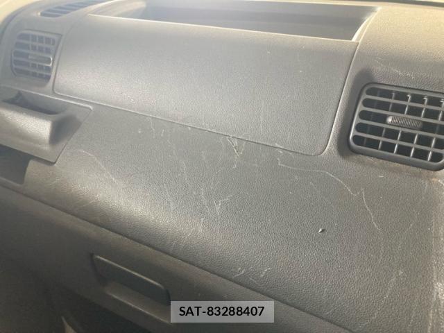 Daihatsu HIJET CARGO 2005-03 8230288-18