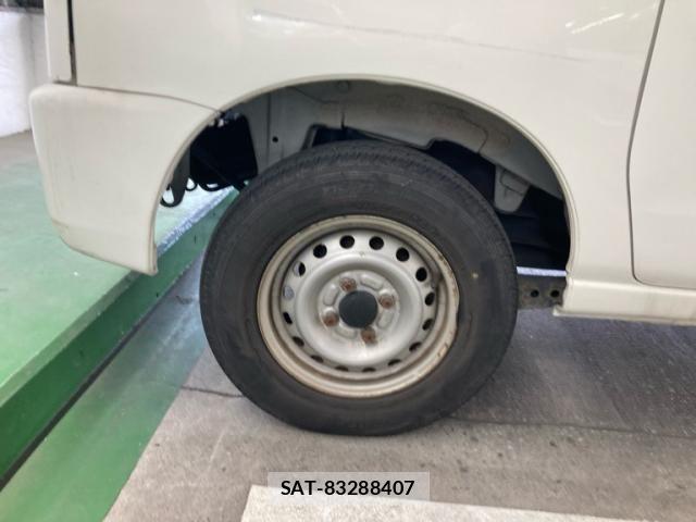 Daihatsu HIJET CARGO 2005-03 8230288-7