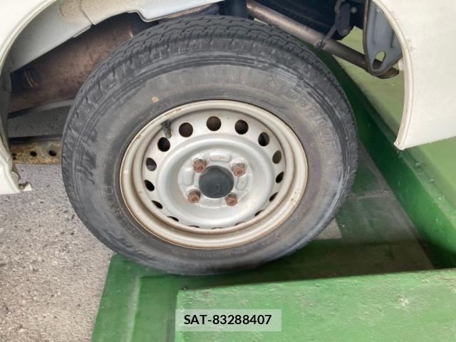 Daihatsu HIJET CARGO 2005-03 8230288-8