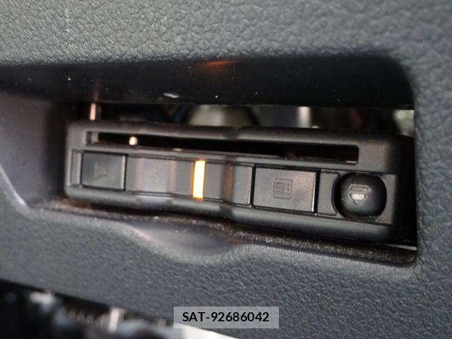 Daihatsu HIJET CARGO 2022-05 8245382-9