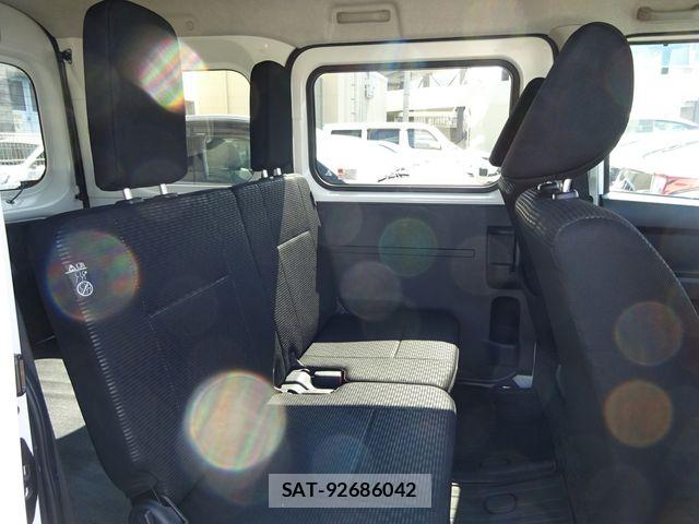 Daihatsu HIJET CARGO 2022-05 8245382-14