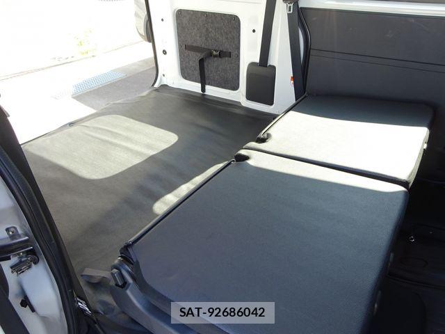 Daihatsu HIJET CARGO 2022-05 8245382-15