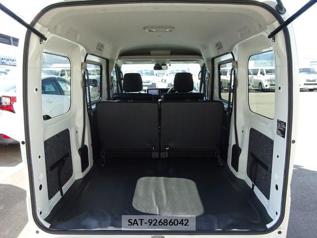 Daihatsu HIJET CARGO 2022-05 8245382-25