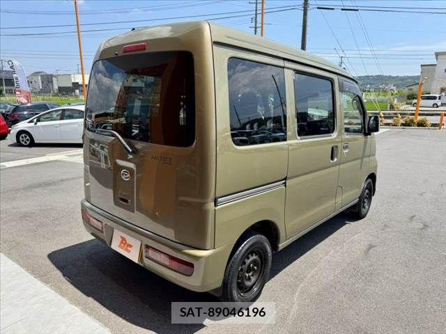 Daihatsu HIJET CARGO 2015-04 8245385-14