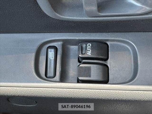 Daihatsu HIJET CARGO 2015-04 8245385-20