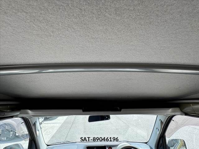 Daihatsu HIJET CARGO 2015-04 8245385-25