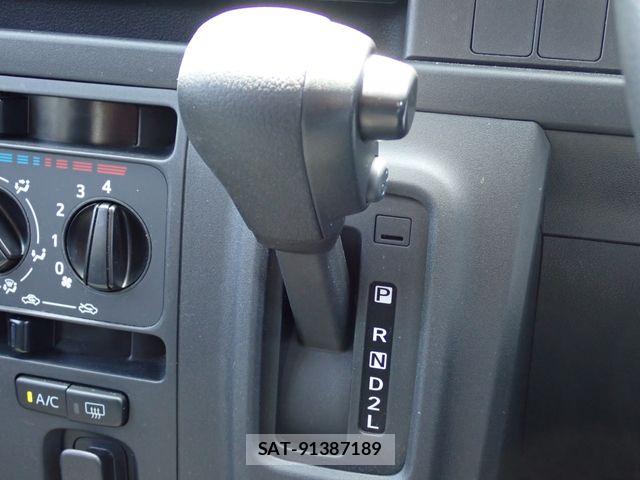 Daihatsu HIJET CARGO 2021-05 8245380-9