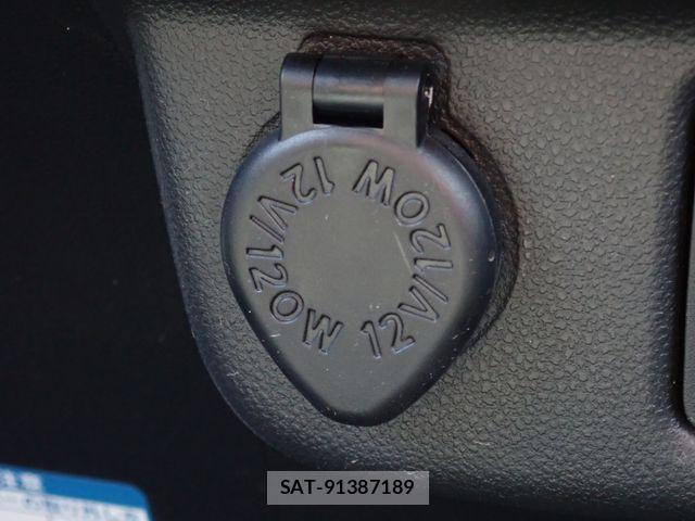 Daihatsu HIJET CARGO 2021-05 8245380-25