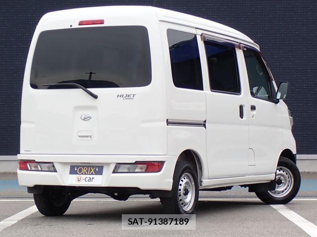 Daihatsu HIJET CARGO 2021-05 8245380-2