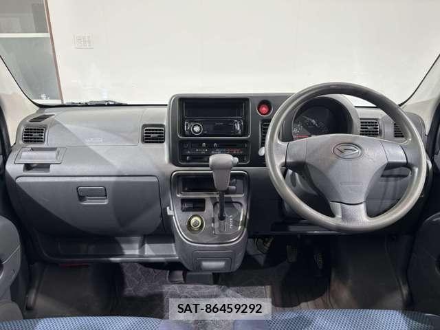 Daihatsu HIJET CARGO 2009-06 8245386-9