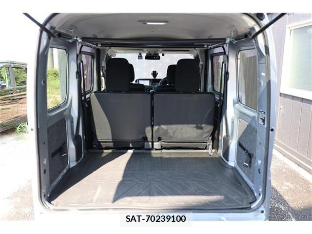 Daihatsu HIJET CARGO 2023-11 8314722-27