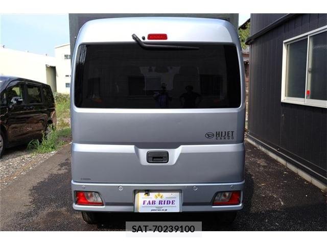 Daihatsu HIJET CARGO 2023-11 8314722-8
