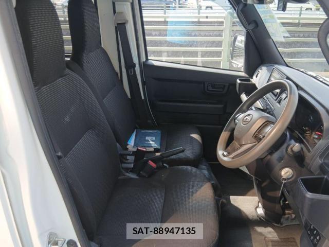 Daihatsu HIJET CARGO 2022-03 8314725-12