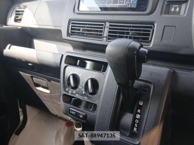 Daihatsu HIJET CARGO 2022-03 8314725-15
