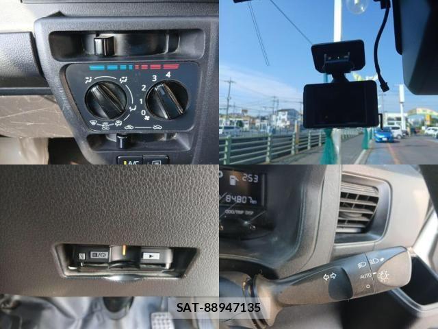 Daihatsu HIJET CARGO 2022-03 8314725-5