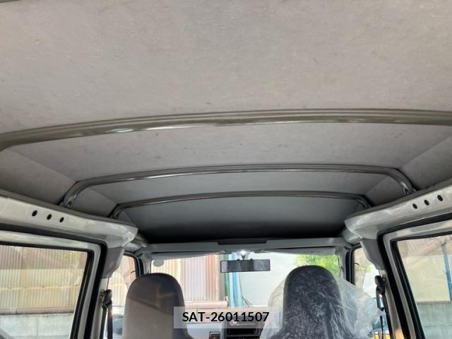 Daihatsu HIJET CARGO 2014-11 8314732-12