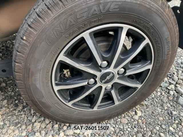 Daihatsu HIJET CARGO 2014-11 8314732-6