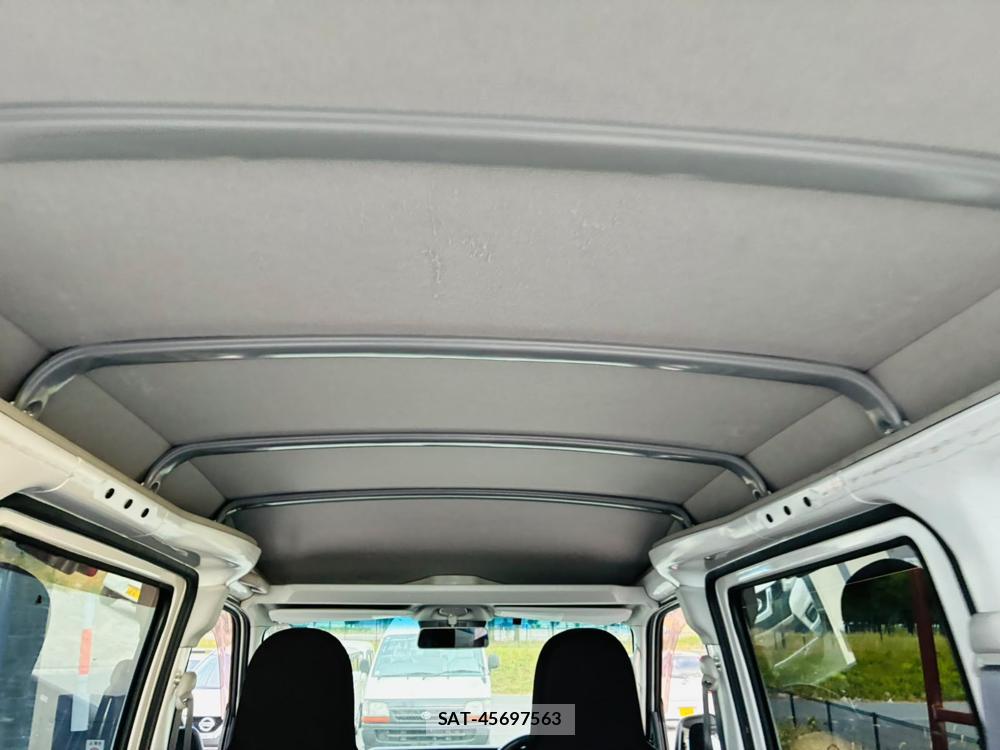 Daihatsu HIJET CARGO 2020 8199203-24