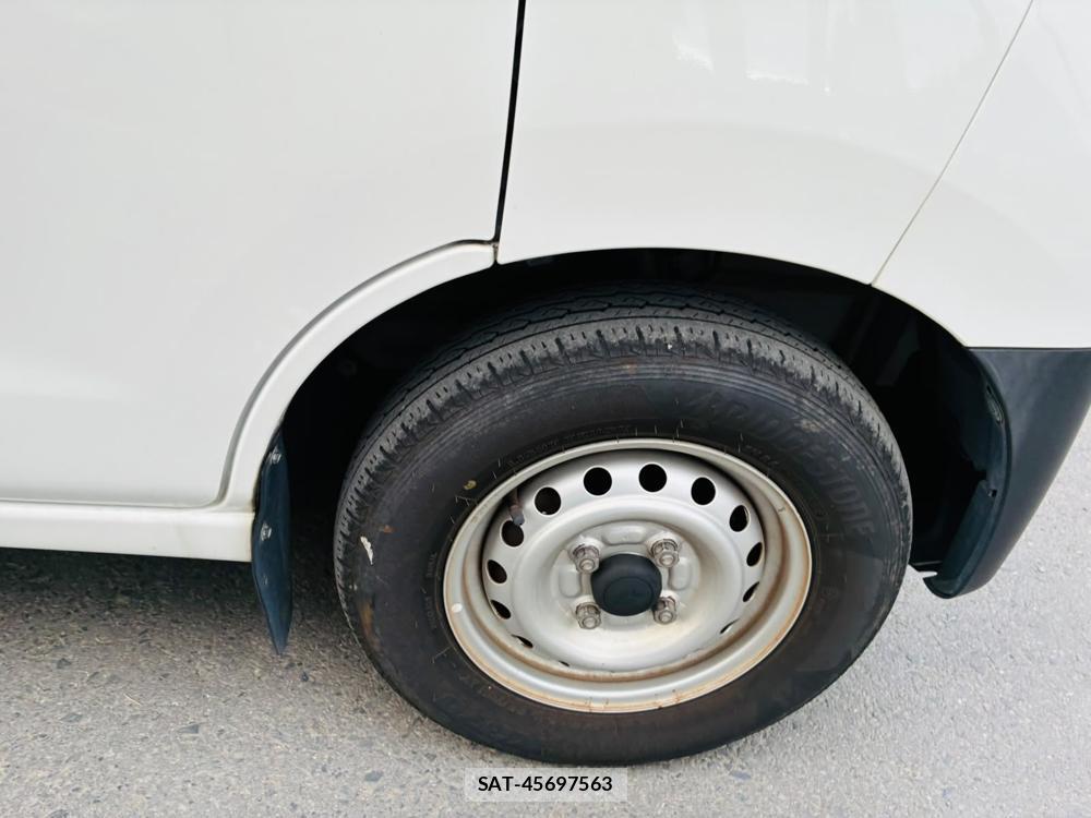 Daihatsu HIJET CARGO 2020 8199203-28