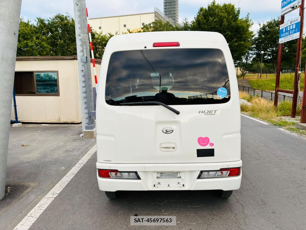 Daihatsu HIJET CARGO 2020 8199203-3