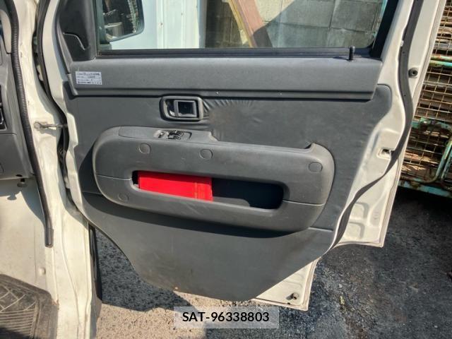 Daihatsu HIJET CARGO 2012-03 8336132-9