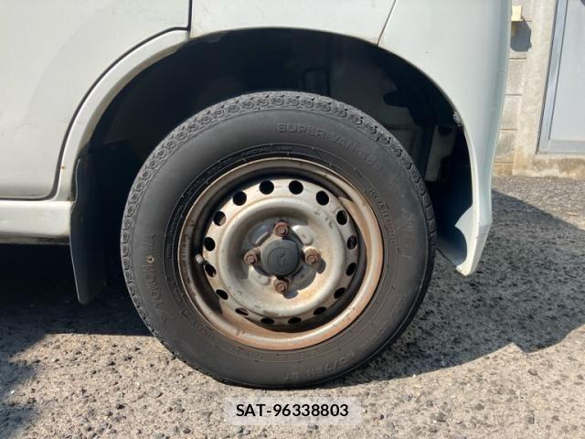Daihatsu HIJET CARGO 2012-03 8336132-2