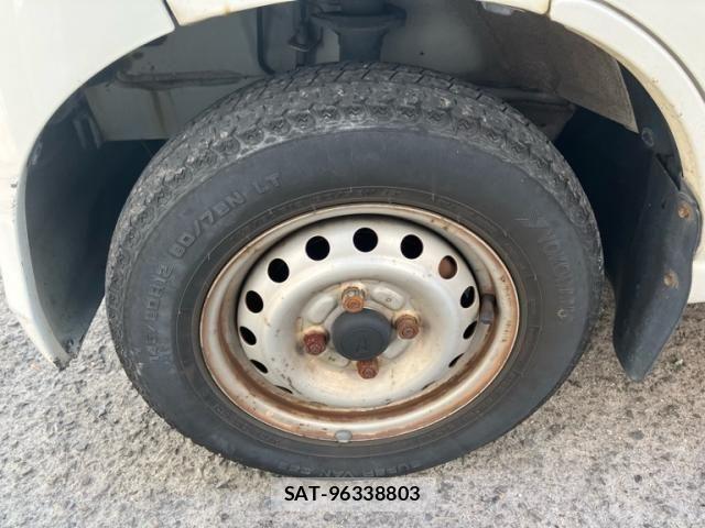 Daihatsu HIJET CARGO 2012-03 8336132-8